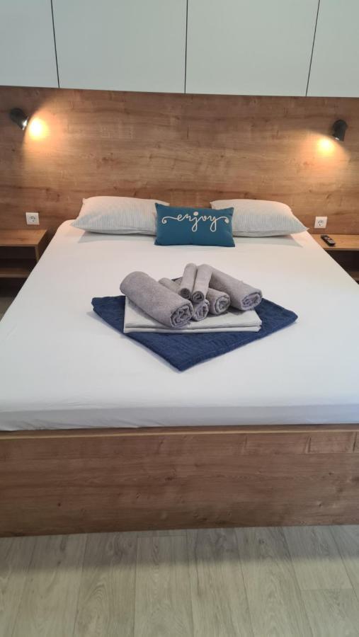 O'Fig Mobile Home Tisno Bagian luar foto